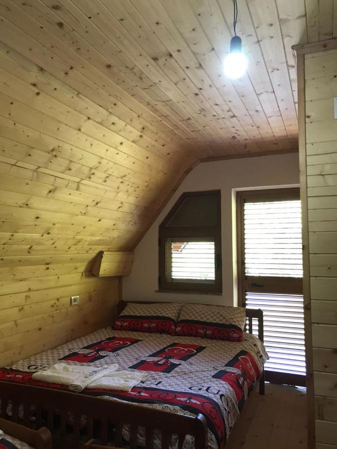Elvis Blini Thethi Hotel Bagian luar foto